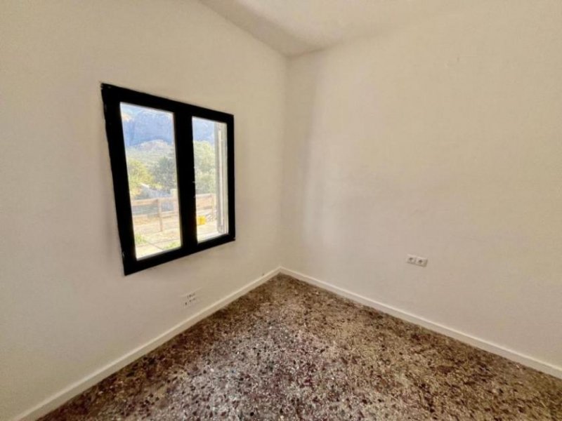 Pachia Ammos MIT VIDEO! Kreta, Pachia Ammos: Teilweise renoviertes Haus mit Garten zu verkaufen Haus kaufen